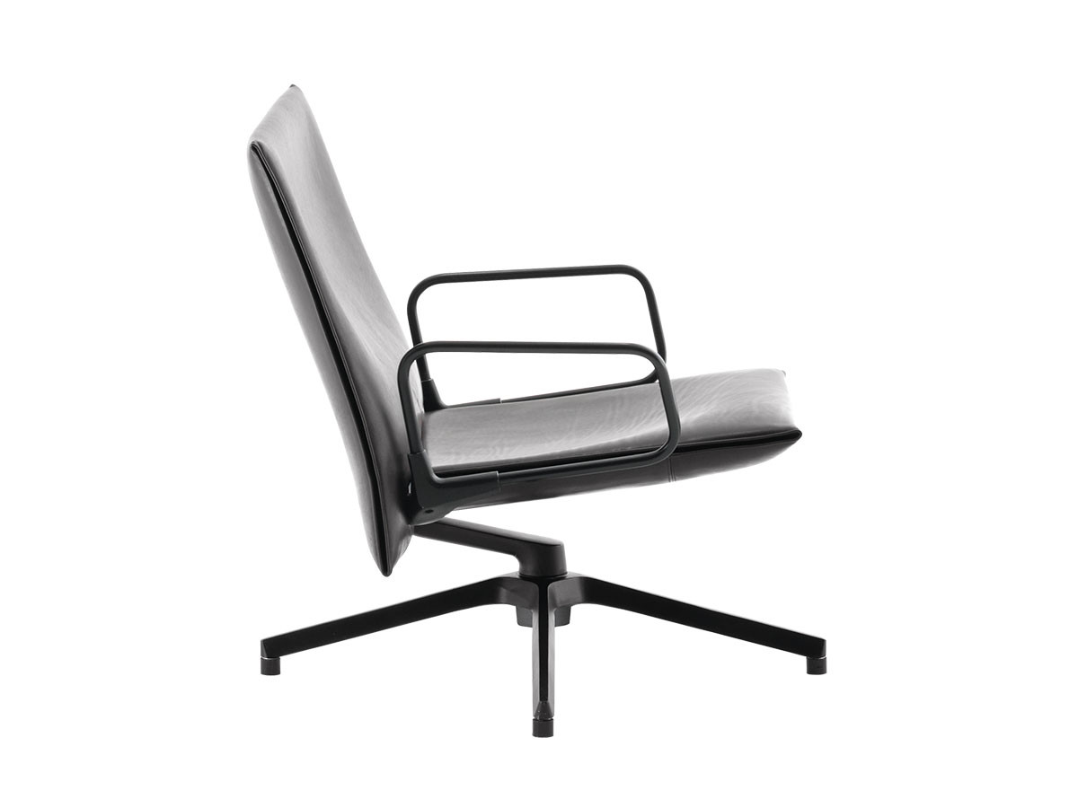 Knoll Edward Barber & Jay Osgerby Collection
Pilot Chair for Knoll / ノル エドワード・バーバー & ジェイ・オズガビー コレクション
パイロットチェア ローバック ソフト仕様（アーム付） （チェア・椅子 > ラウンジチェア） 1