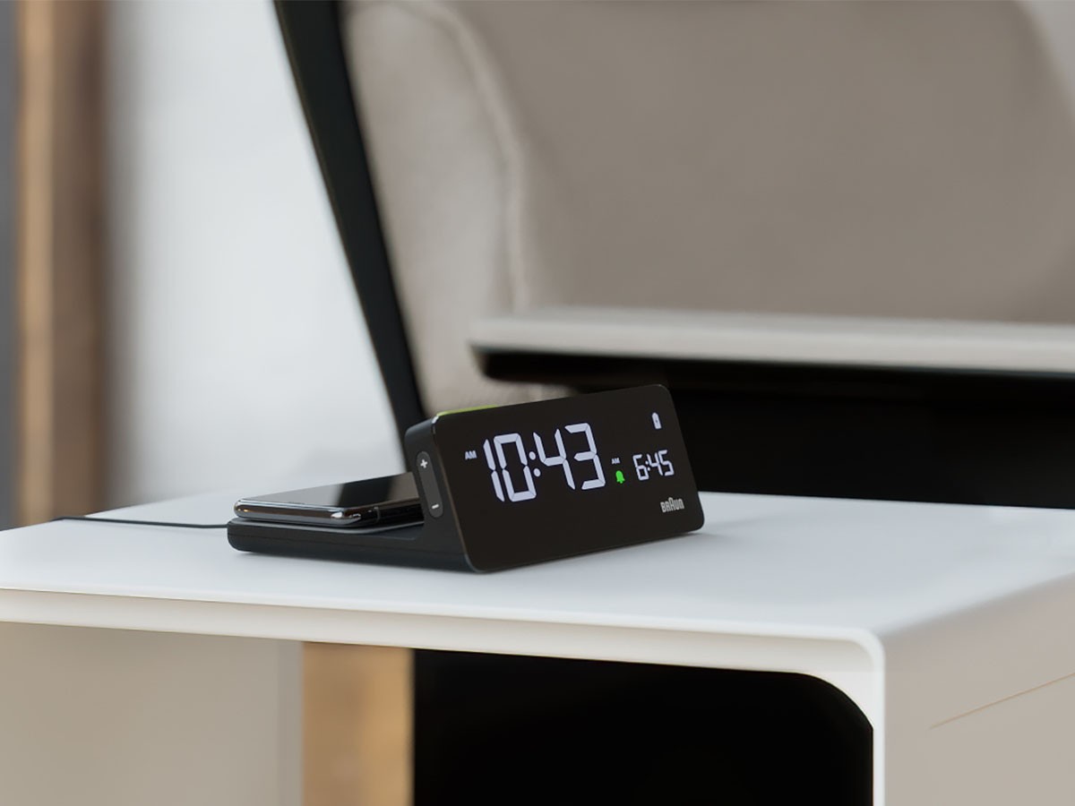 BRAUN Qi Wireless Charging Digital Alarm Clock / ブラウン Qi ワイヤレス充電付 デジタルアラームクロック BC21B（ブラック） （時計 > 置時計） 5