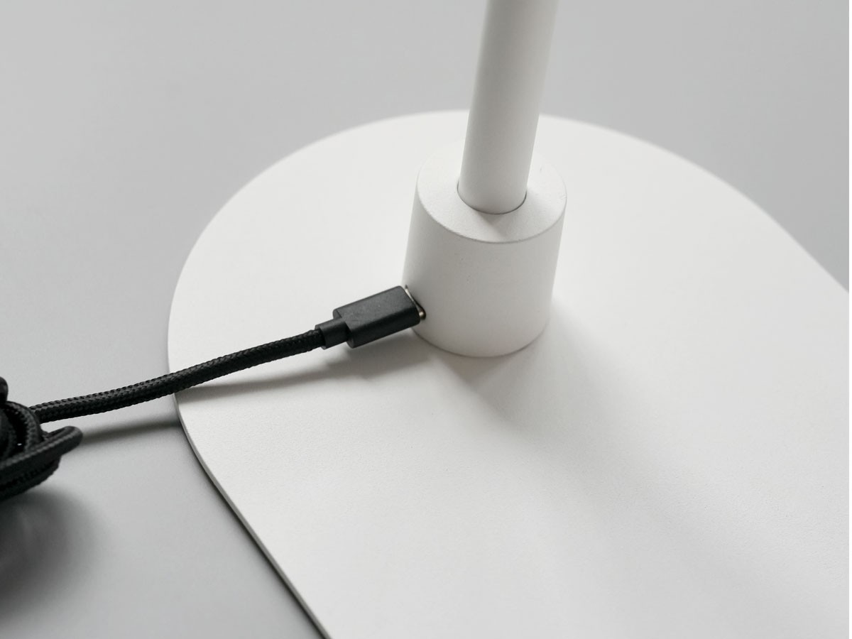 PLANTE Portable Lamp / プランテ ポータブルランプ L （ライト・照明 > テーブルランプ） 35