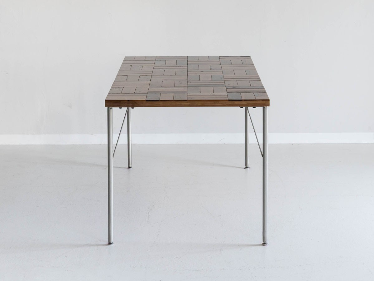 Knot antiques MATERIA DINING TABLE / ノットアンティークス マテリア ダイニングテーブル
チェス柄天板 + No.2脚（丸脚） （テーブル > ダイニングテーブル） 20