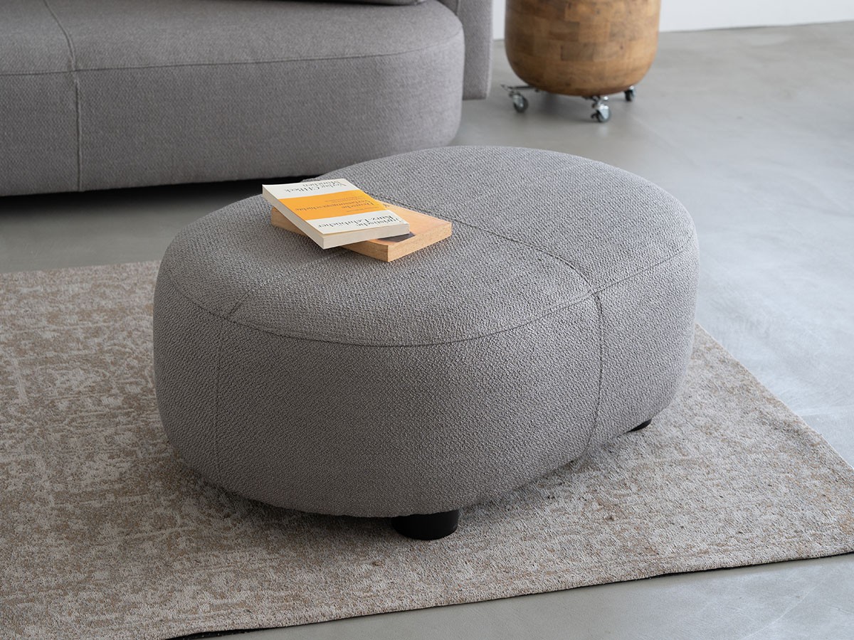 NOWHERE LIKE HOME AARD Ottoman