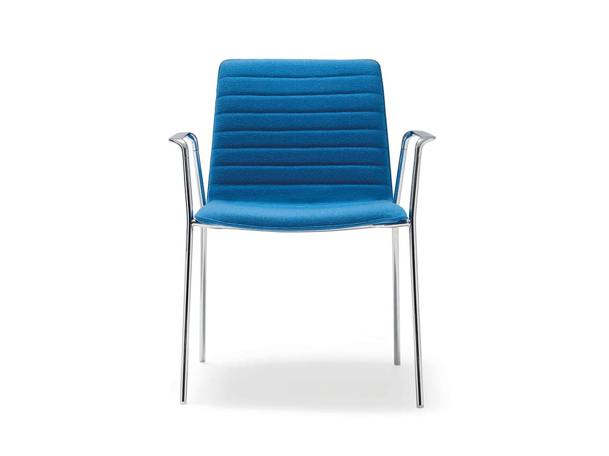 Andreu World Flex Corporate Stackable Armchair
Fully Upholstered Shell