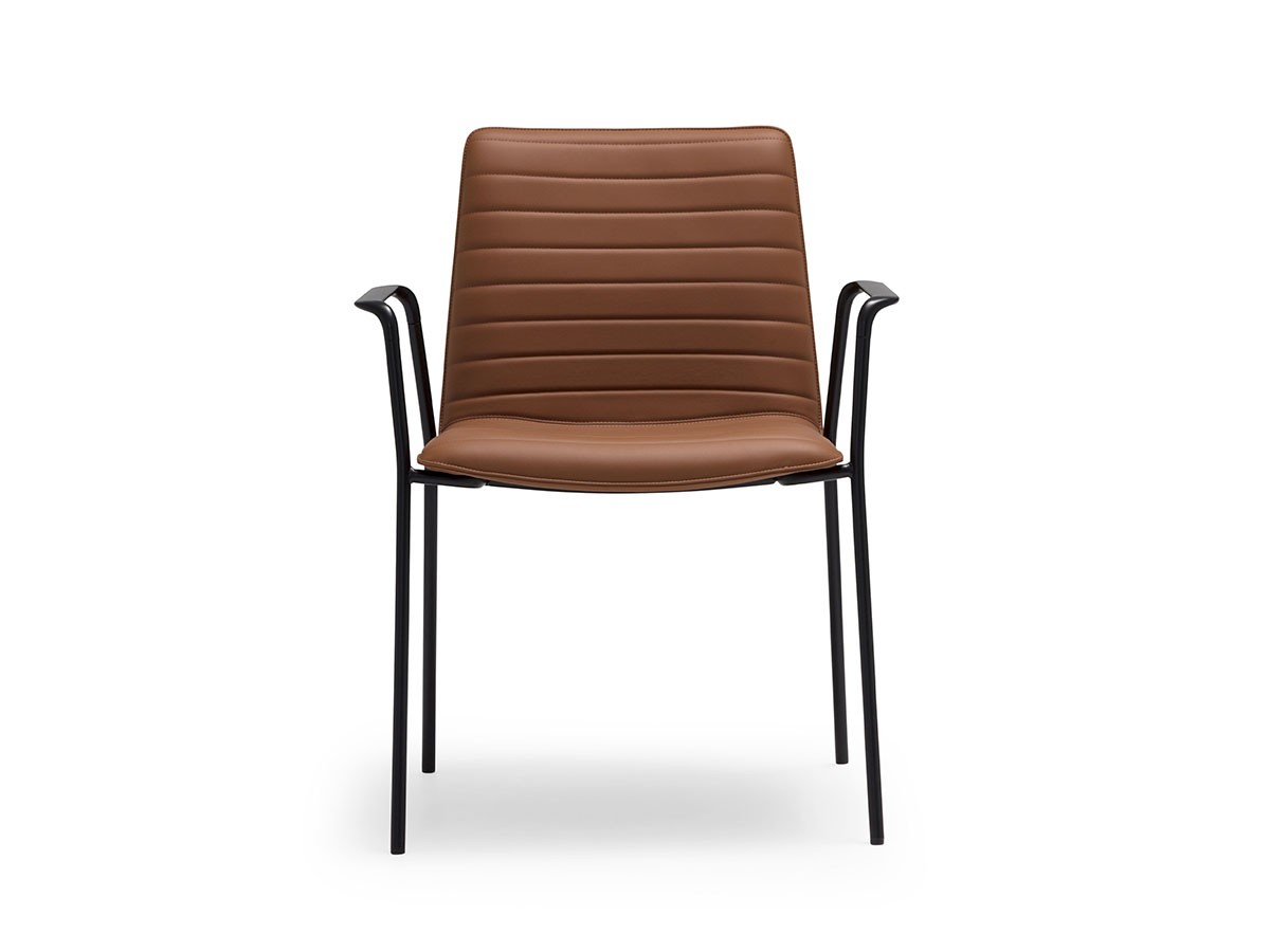 Andreu World Flex Corporate Stackable Armchair
Fully Upholstered Shell / アンドリュー・ワールド フレックス コーポレート SO1611
スタッカブルアームチェア（フルパッド） （チェア・椅子 > ダイニングチェア） 2