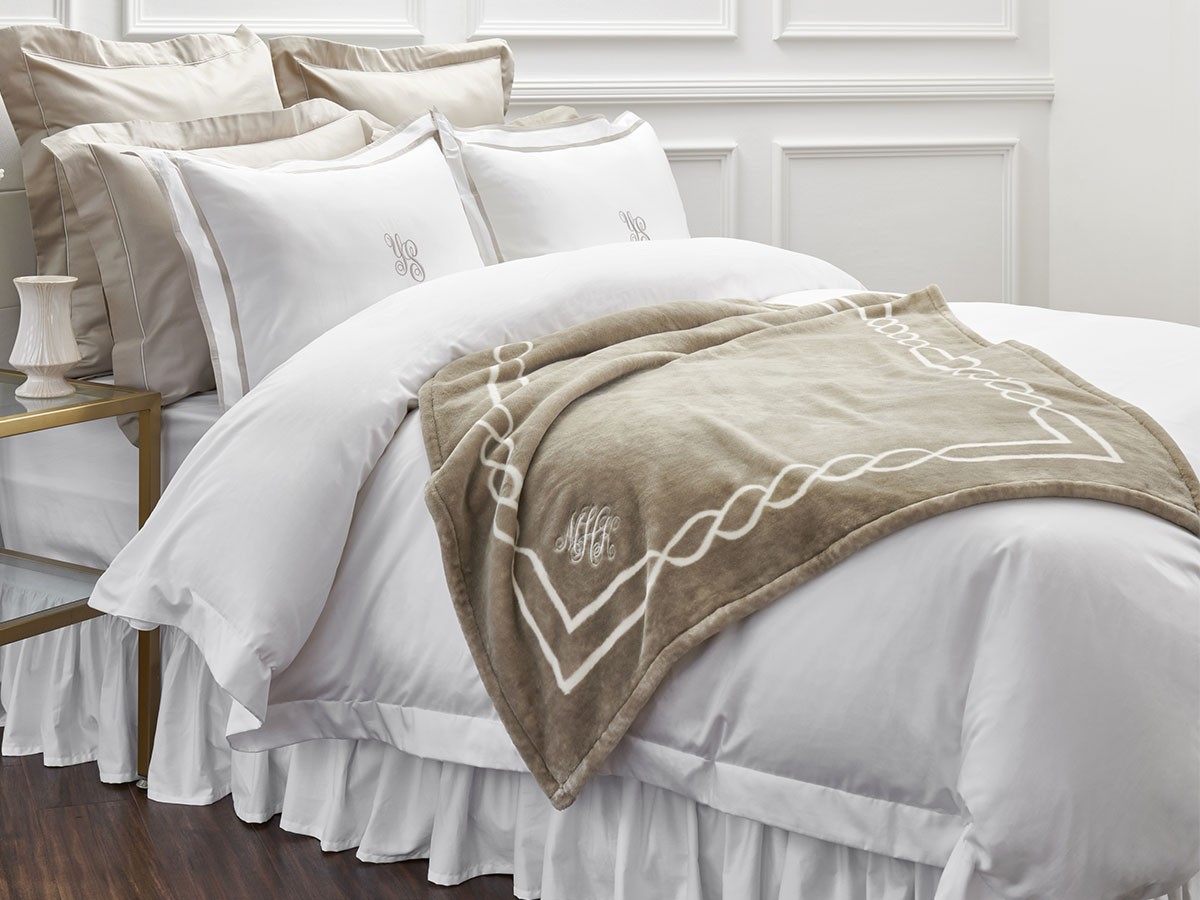 HOTEL LIKE INTERIOR 400TC Gathered Bed Skirt / ホテルライクインテリア 400TC ギャザード ベッドスカート （寝具・タオル > ベッドカバー・ベッドリネン） 9