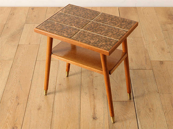 Lloyd's Antiques Real Antique Tile Top Coffee Table / ロイズ・アンティークス デンマーク アンティーク家具 タイルトップ コーヒーテーブル - インテリア・家具通販【FLYMEe】