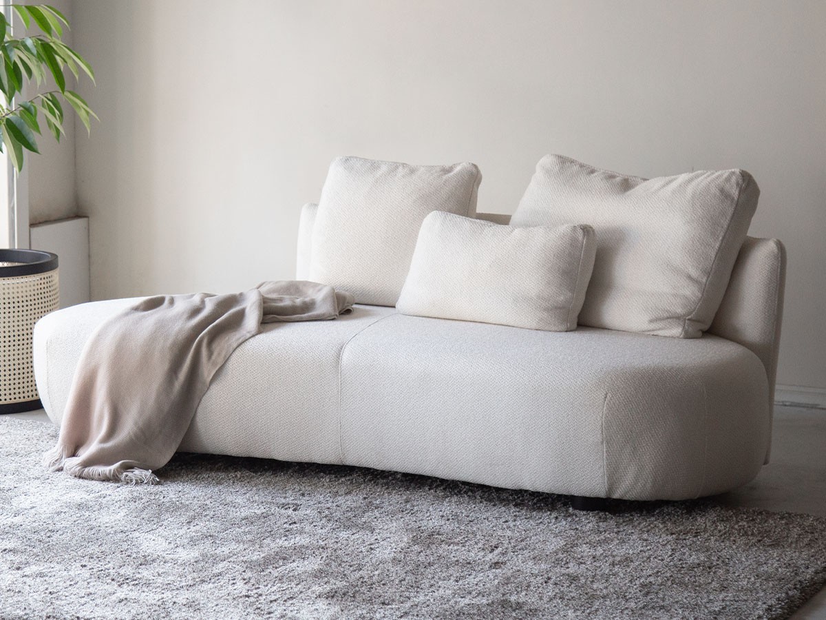 NOWHERE LIKE HOME MUFFY Sofa