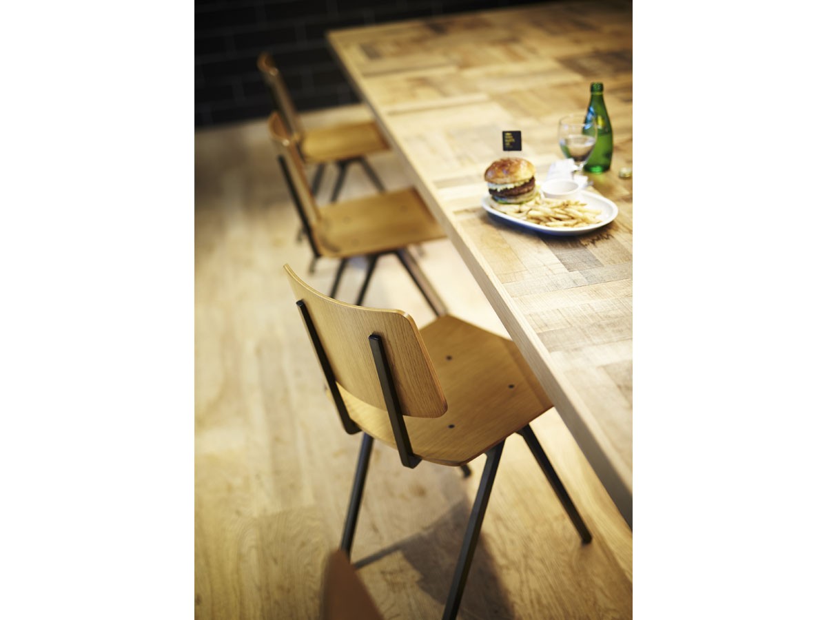 Coccole SQUARE TABLE / コッコレ スクエアテーブル CT15 + CL01B-GB / CT15 + CL06B-GB （テーブル > カフェテーブル） 2