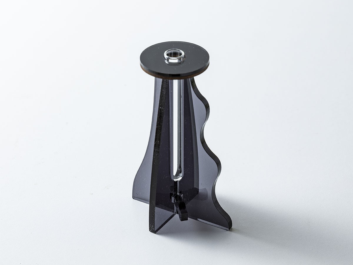FLYMEe accessoire plying
ICHIRIN VASE monotone