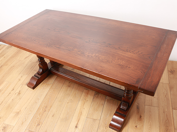 Lloyd's Antiques Reproduction Series
Big Oak Dining Table / ロイズ・アンティークス リプロダクションシリーズ
ビッグオーク ダイニングテーブル 幅180cm（ツインピラー） （テーブル > ダイニングテーブル） 4