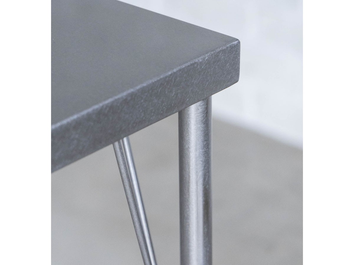 Knot antiques MATERIA DINING TABLE / ノットアンティークス マテリア ダイニングテーブル
ステンレス天板 + No.2脚（丸脚） （テーブル > ダイニングテーブル） 14