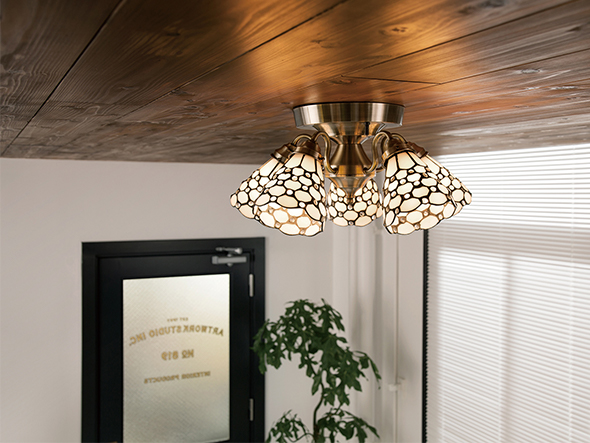 CUSTOM SERIES
5 Ceiling Lamp × Stained Glass Maribu / カスタムシリーズ
5灯シーリングランプ × ステンドグラス（マリブ） （ライト・照明 > シーリングライト） 2