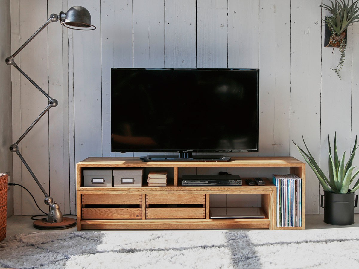 STRAW TV BOARD 3