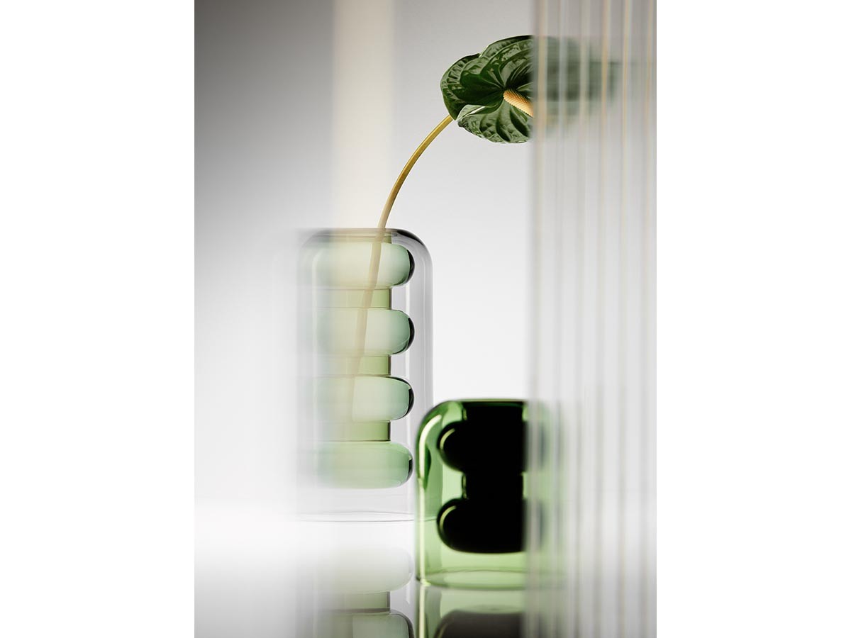 Tom Dixon. Bump Vase Tall Green / トム・ディクソン バンプ ベース トール（グリーン） （花器・プランター・グリーン > 花瓶・フラワーベース） 11