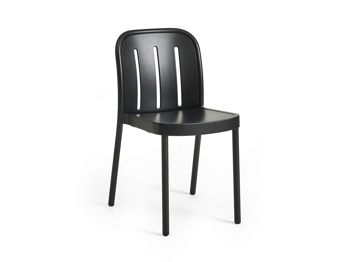 DEVILLE CHAIR