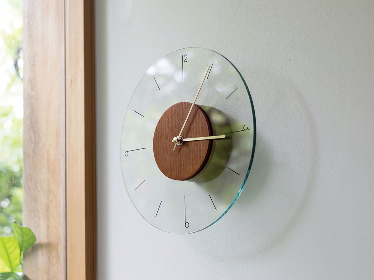 FLYMEe Parlor Wall Clock