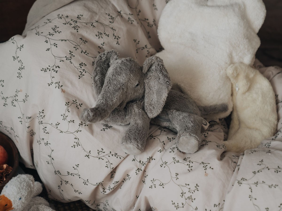 SENGER Naturwelt Cuddly Animal Elephant / ゼンガーナチュウェルト カドリーアニマル エレファント S （キッズ家具・ベビー用品 > おもちゃ・玩具） 10