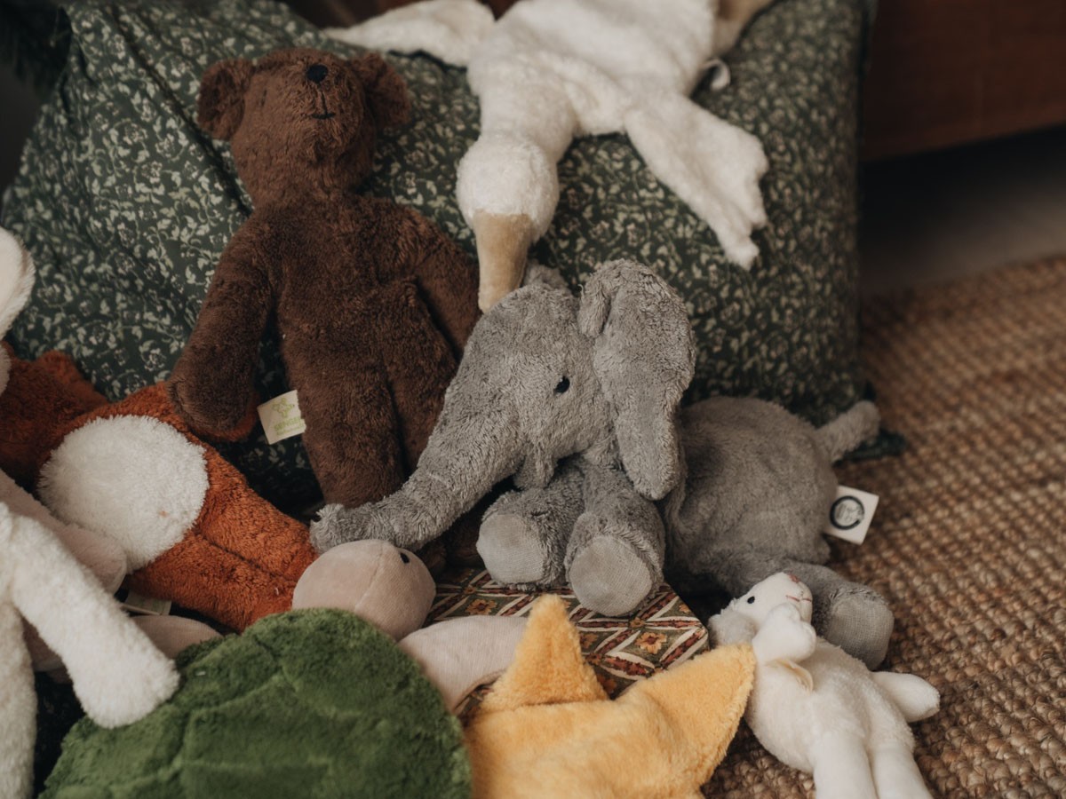 SENGER Naturwelt Cuddly Animal Elephant / ゼンガーナチュウェルト カドリーアニマル エレファント S （キッズ家具・ベビー用品 > おもちゃ・玩具） 13