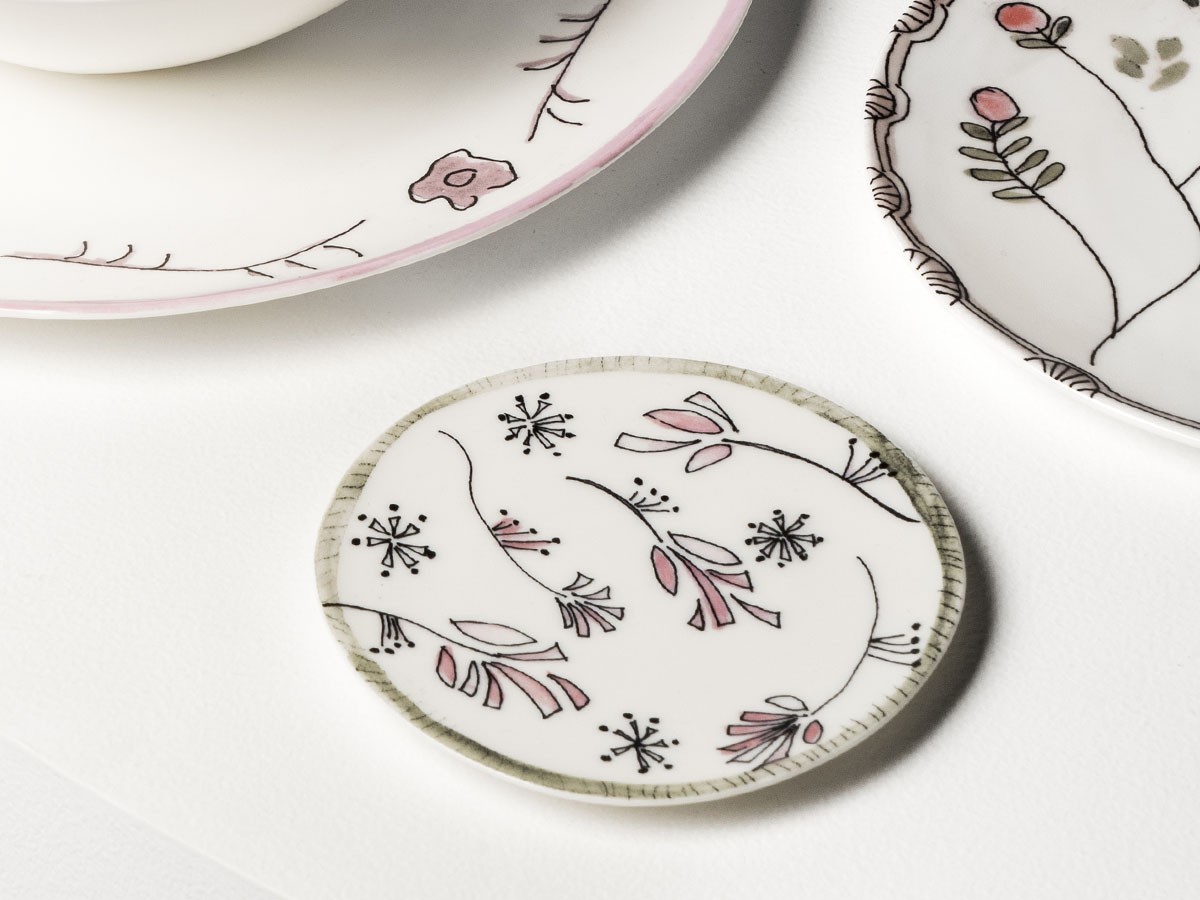 MIDNIGHT FLOWERS by MARNI
Bread Plate Fiore Rosa / ミッドナイトフラワーズ バイ マルニ
ブレッドプレート フィオレローズ 11.5cm （食器・テーブルウェア > 皿・プレート） 5