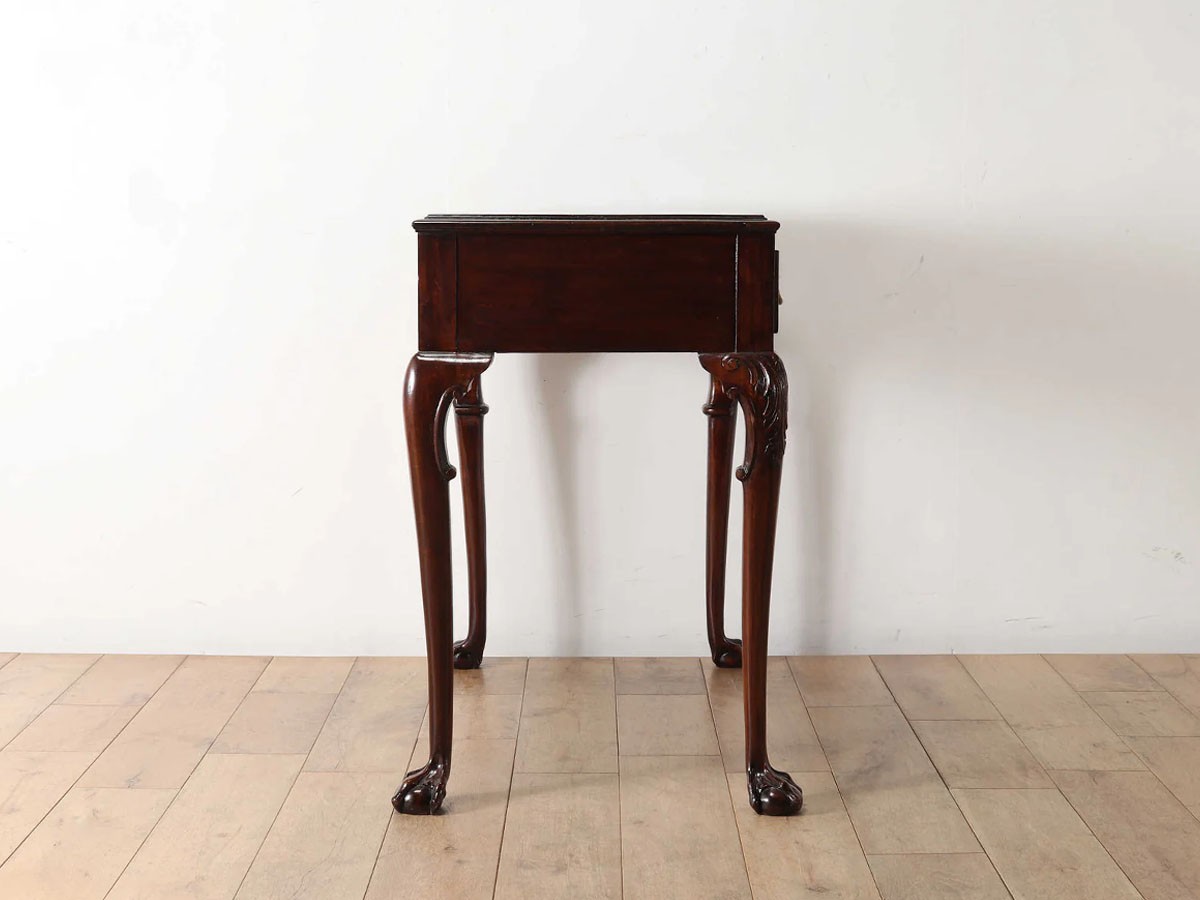 Lloyd's Antiques Real Antique
Writing Table / ロイズ・アンティークス 英国アンティーク家具
ライティングテーブル （デスク・机 > デスク・パソコンデスク・袖机） 3