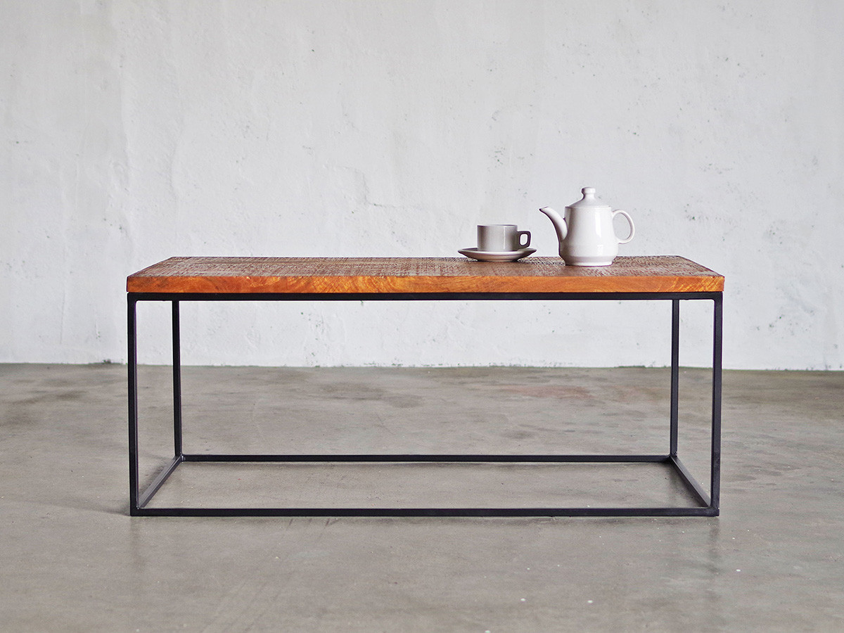 DE IRON COFFEE TABLE 3