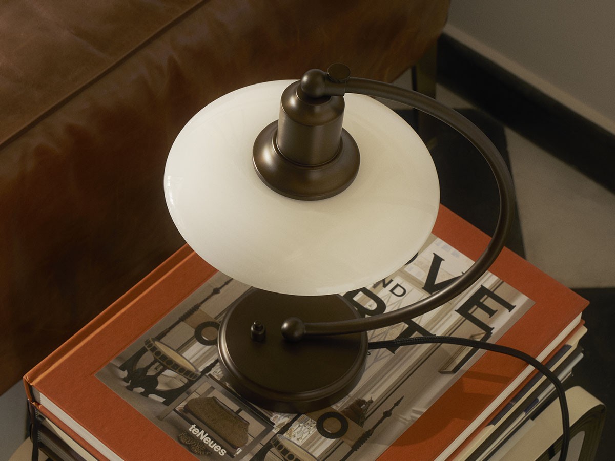 Louis Poulsen PH 2/2 Luna Aged Brass Opal Table / ルイスポールセン PH 2/2 ルナ エイジド・ブラス オパール テーブル （ライト・照明 > テーブルランプ） 20