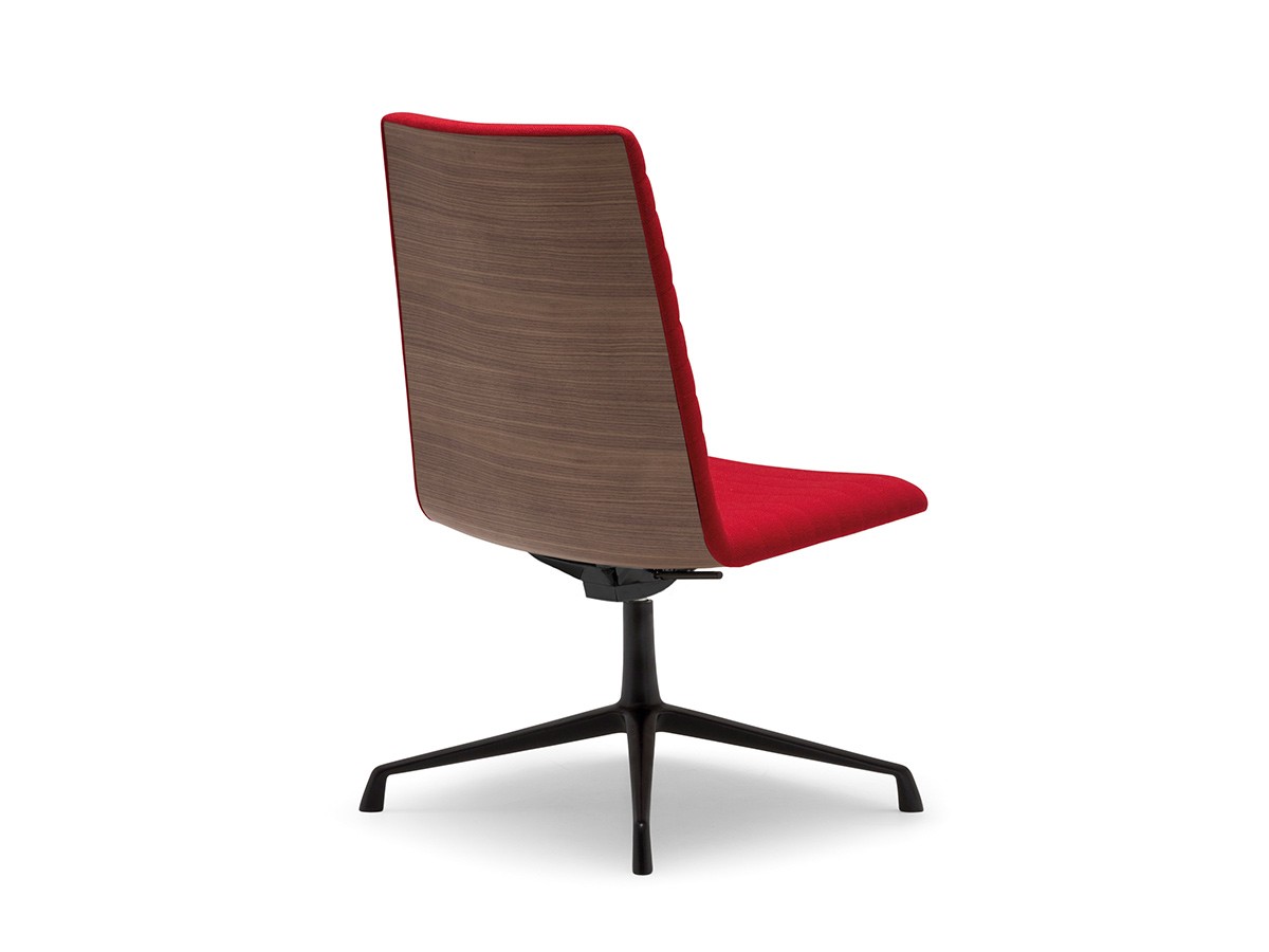 Andreu World Flex Executive Intermediate Back Chair / アンドリュー・ワールド フレックス エグゼクティブ SI1839
インターミディエイトバック チェア 回転式スターベース （チェア・椅子 > オフィスチェア・デスクチェア） 1