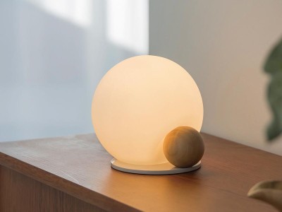 FLYMEe Vert LED Table Light / フライミーヴェール LED