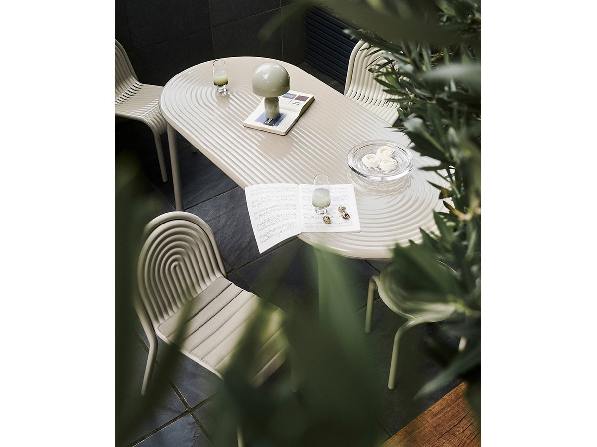 Tom Dixon. Groove Obround Table 185 / トム・ディクソン グルーヴ オブラウンドテーブル 185 （ガーデンファニチャー・屋外家具 > ガーデンテーブル・アウトドアテーブル） 17