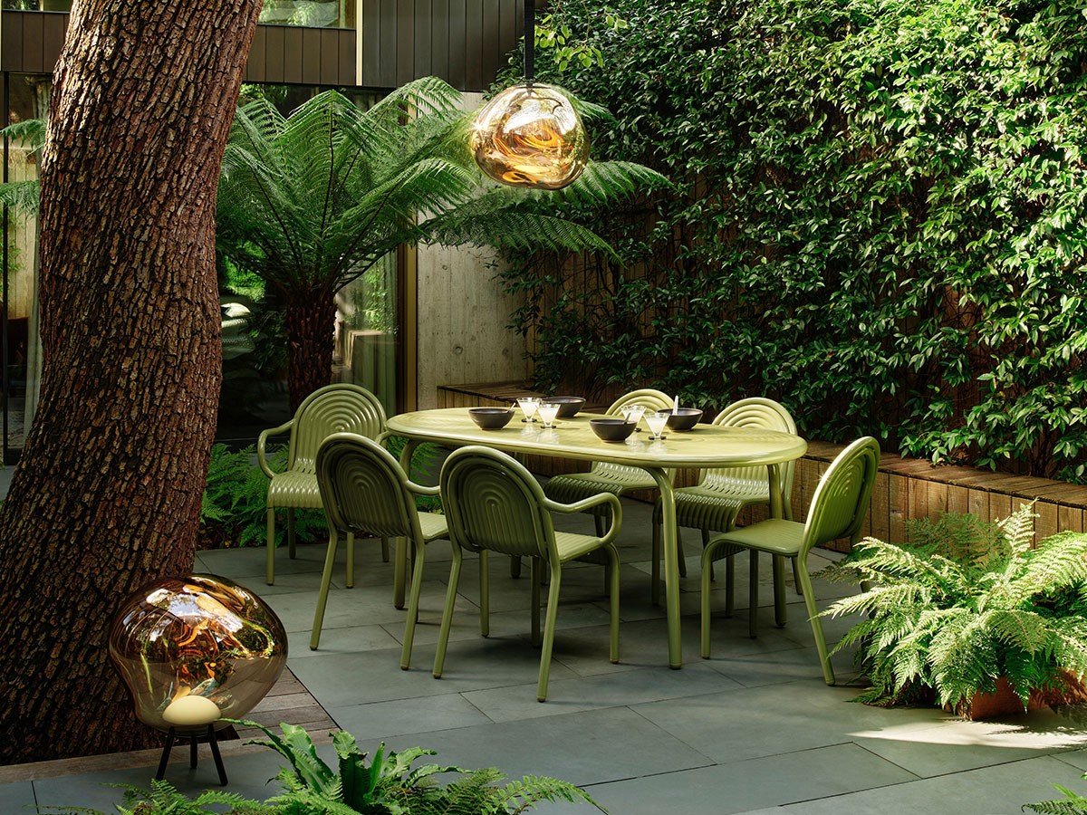 Tom Dixon. Groove Obround Table 185 / トム・ディクソン グルーヴ オブラウンドテーブル 185 （ガーデンファニチャー・屋外家具 > ガーデンテーブル・アウトドアテーブル） 3
