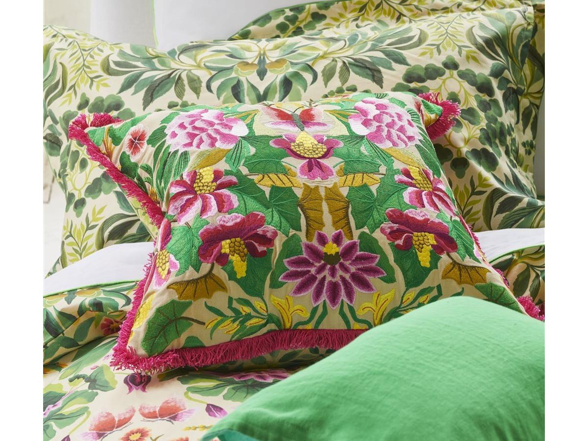 DESIGNERS GUILD Ikebana Damask Embroidered Cushion / デザイナーズギルド イケバナ ダマスク エンブロイダード クッション 50 × 50cm（フューシャ） （クッション > クッション・クッションカバー） 4