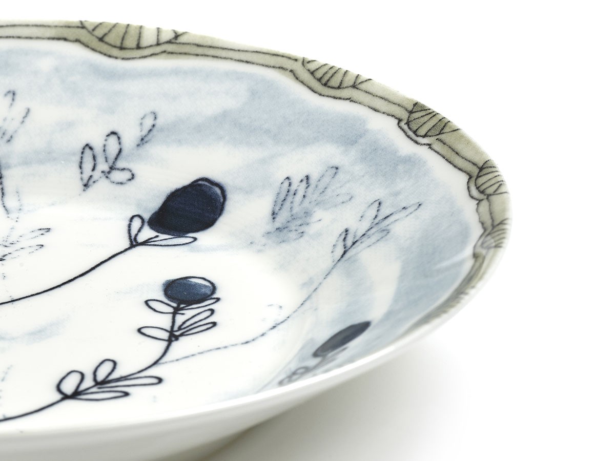 MIDNIGHT FLOWERS by MARNI
Deep Plate S Mirtillo Tea / ミッドナイトフラワーズ バイ マルニ
ディーププレート S ミルティッロティー 18cm （食器・テーブルウェア > お椀・ボウル） 9