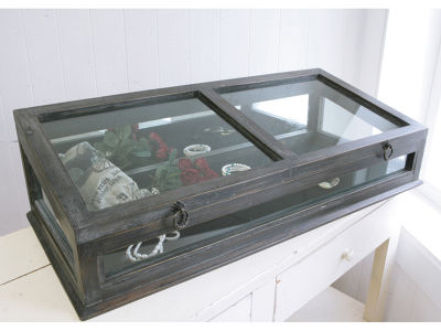 FLYMEe Blanc NOIR GLASS SHOWCASE / フライミーブラン ノアール