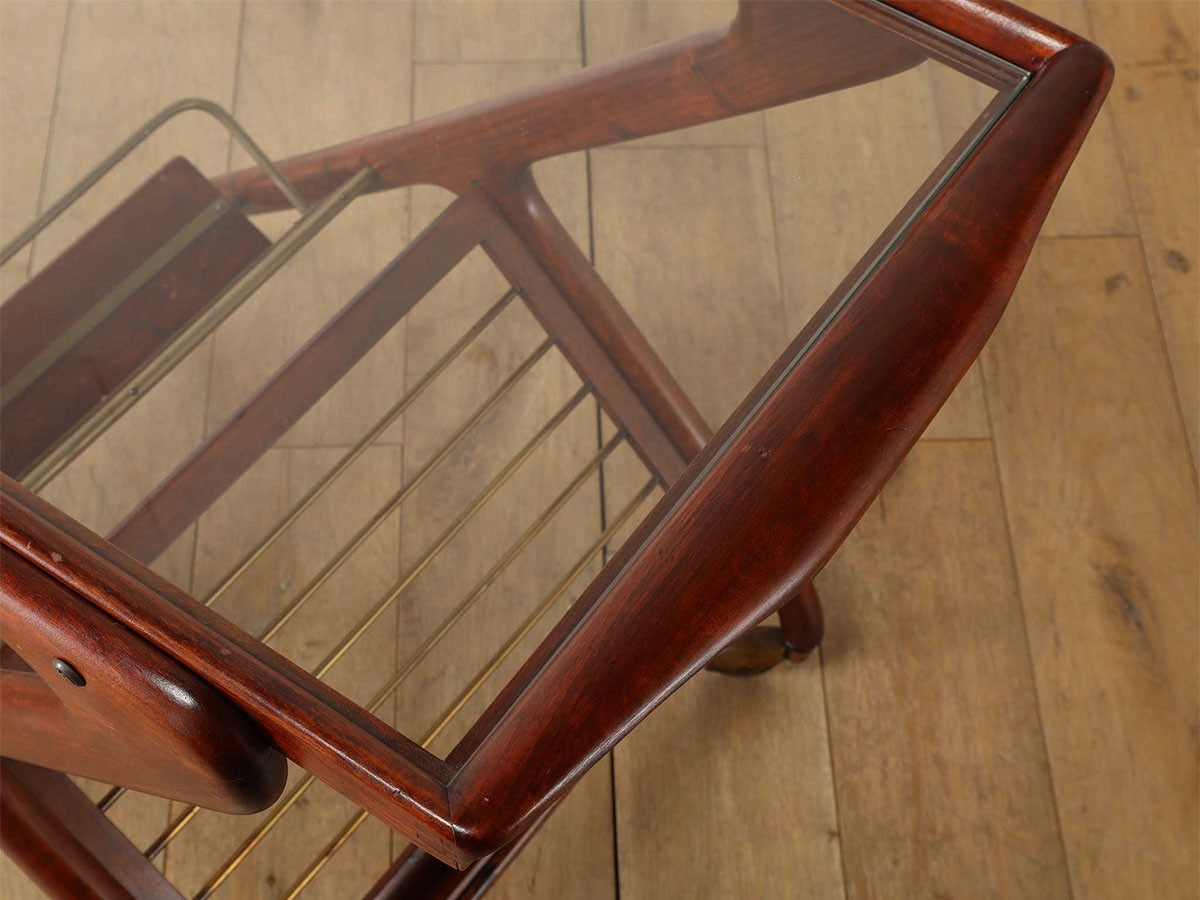 Lloyd's Antiques Real Antique
Cesare Lacca Italian Tea Cart / ロイズ・アンティークス イタリアアンティーク家具
チェーザレ ラッカ イタリアンティーカート （キッチン収納・食器棚 > キッチンワゴン） 9