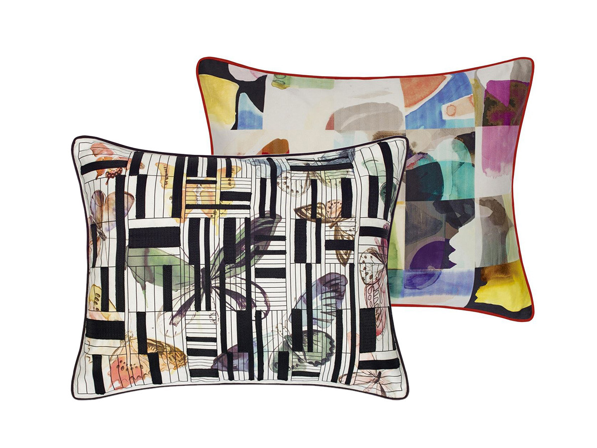 Designers Guild Christian Lacroix Lovely Escape Multicolore Cusion デザイナーズギルド クリスチャンラクロワ ラブリー エスケイプ マルチカラー クッション 60 45cm インテリア 家具通販 Flymee